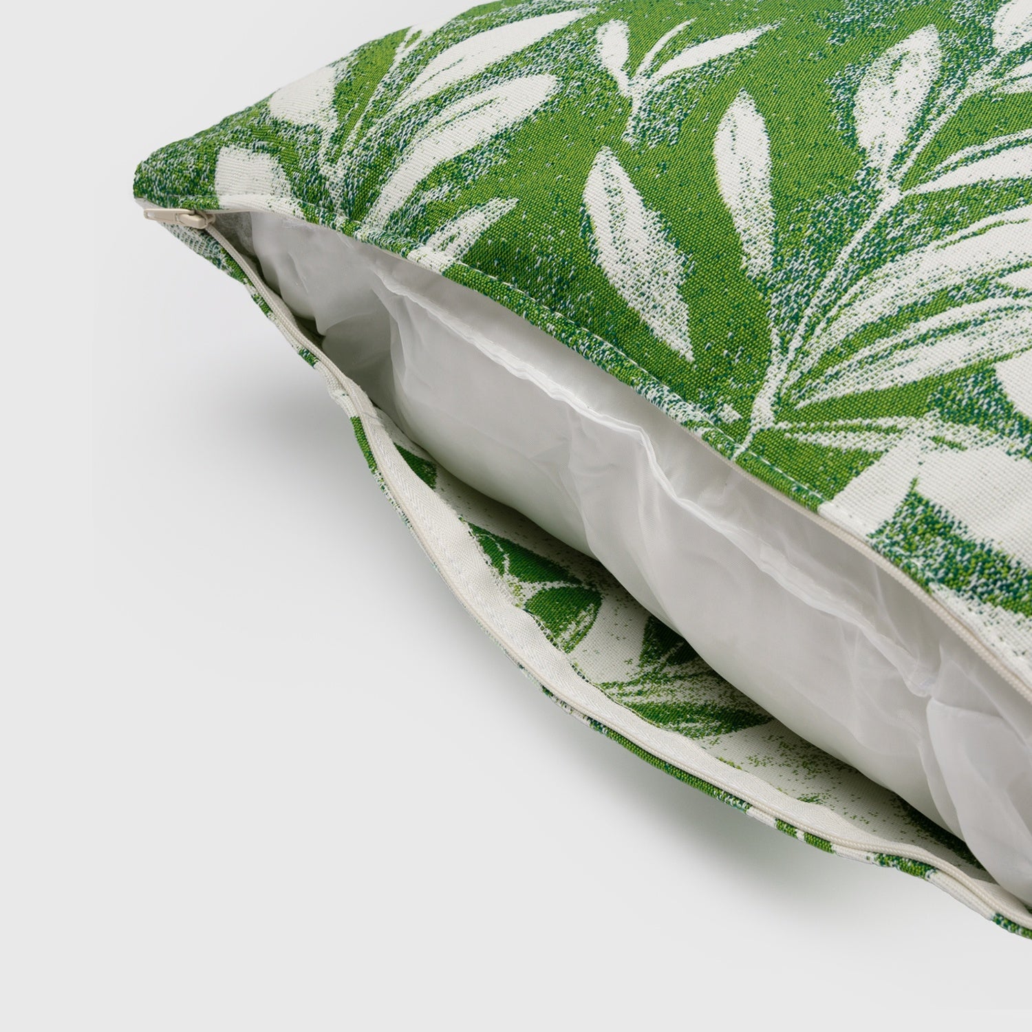 Marra Outdoor Cushion Bluemoon Pattern