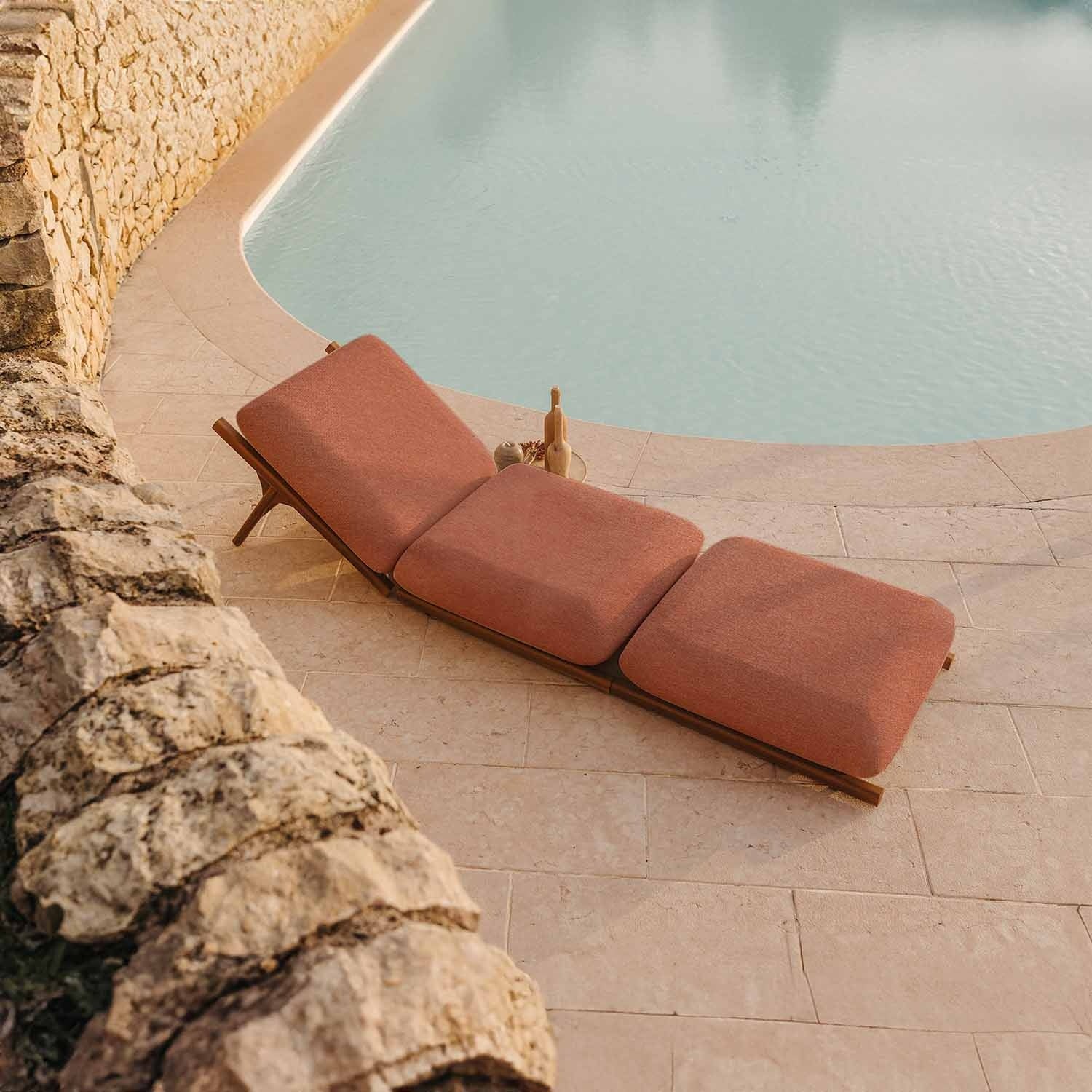 Tuga: Teak Sun Lounger