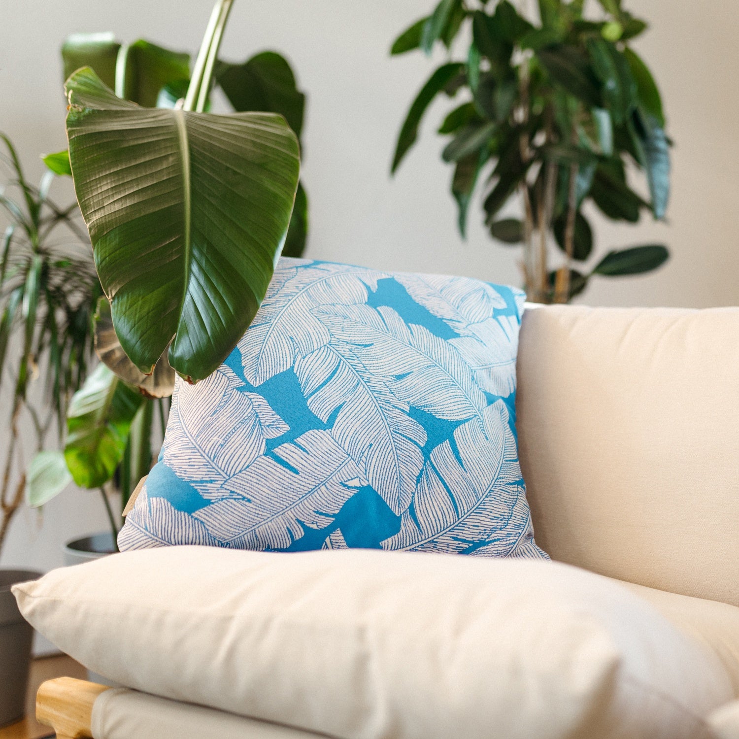 Marra Outdoor Cushion Nightingale Pattern