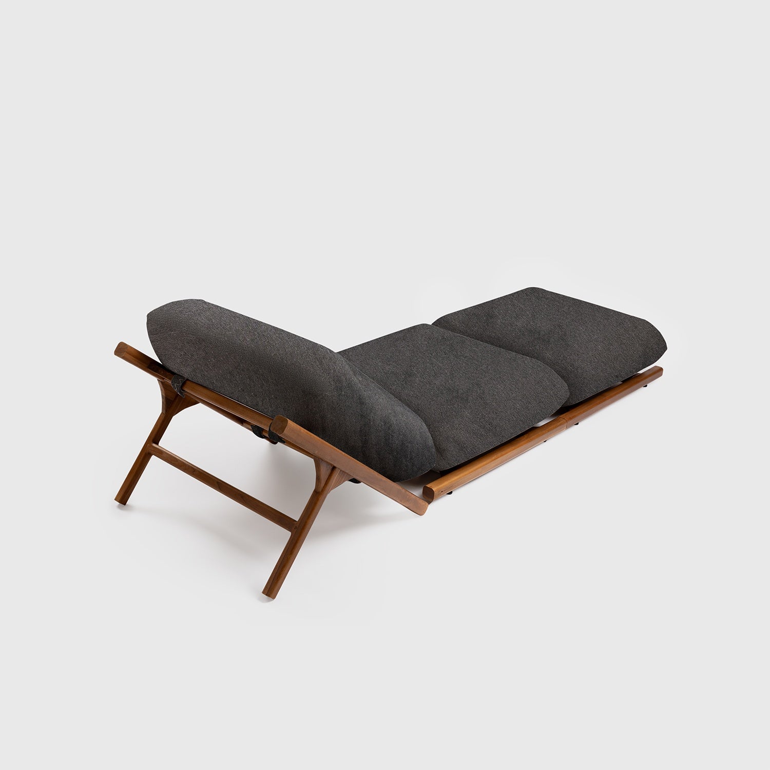 Tuga: Teak Sun Lounger